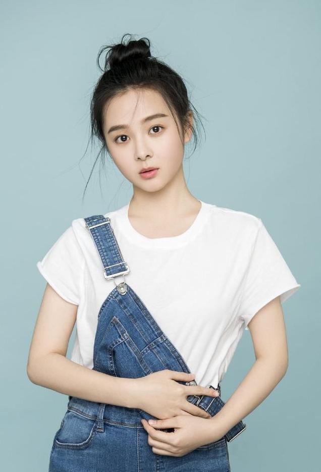 圈内公认的国民闺女前3位火的不行最看好的她却被人遗忘