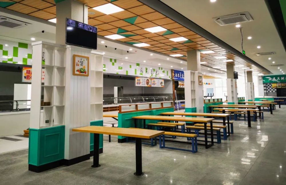 即将开学的你,食堂大变样,开学第一餐走起!_腾讯新闻