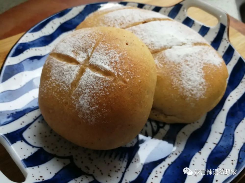 放到第二天也不会变硬的火腿芝士黄豆粉面包 做法简单营养好 腾讯新闻
