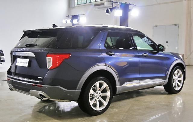 全新探险者实拍:30多万的纵置后驱中大型suv,还有谁?