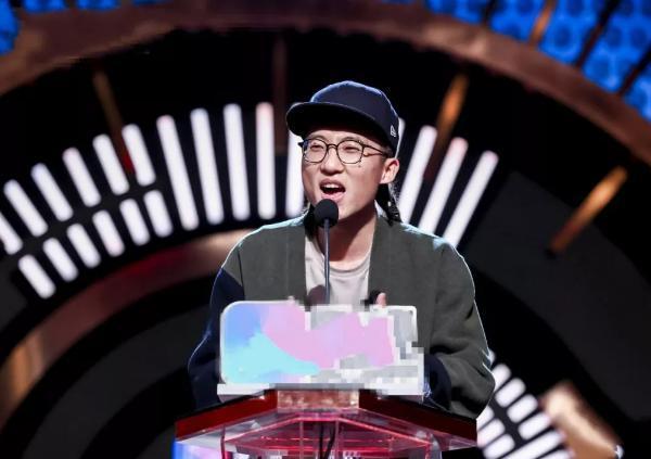 池子事件中的中信银行：30年大行市值2500亿，如今泄露艺人信息