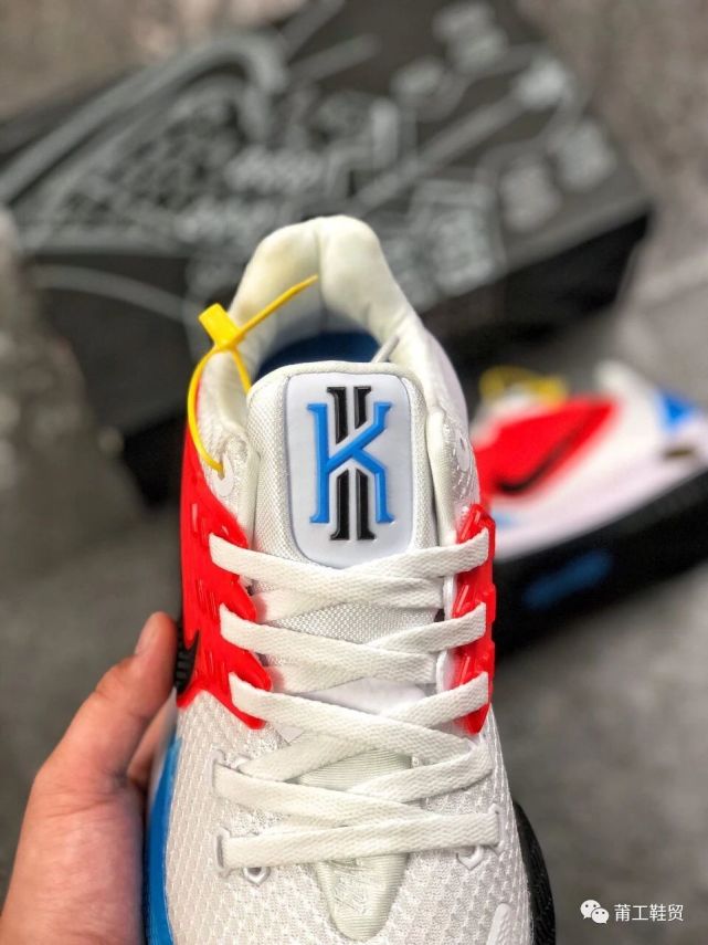 颜值性能超越欧文5代比肩6代最强球鞋耐克kyrielow2开箱