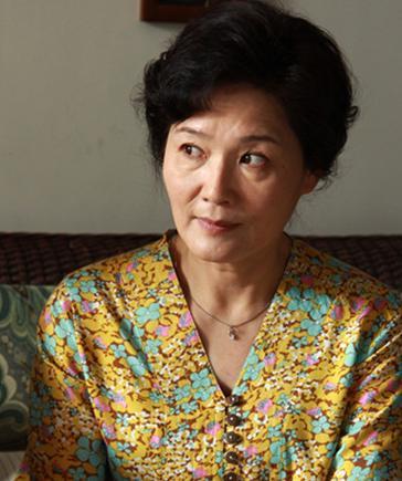 63岁倔老头杜源和妻子恩爱42年被称最专情的老戏骨