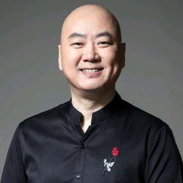 多次在大型文艺晚会露脸,他是中国相声