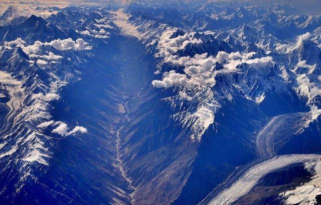 中国那么多巨型山脉,为什么只有秦岭被称为中华龙脉?