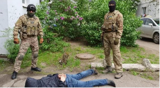 thomas munz皮鞋是俄罗斯的特产,虽然乌克兰也有很多人穿,但是大都是