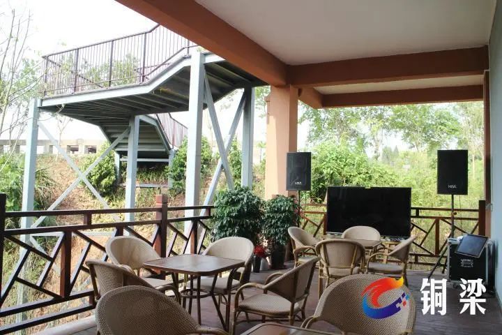 河东月色桂花伴香铜梁西郊绿道沿线又一会客厅上岗了