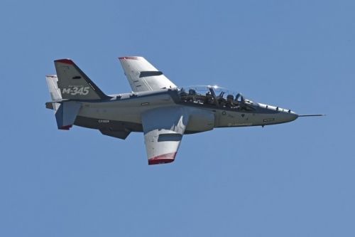 莱昂纳多公司m345教练机获得新的欧洲标准初始认证