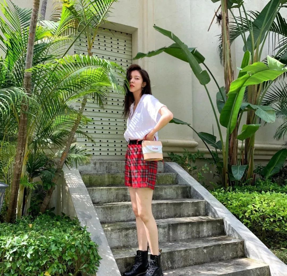 郑州女生夏日标配超飒的bm风都在这