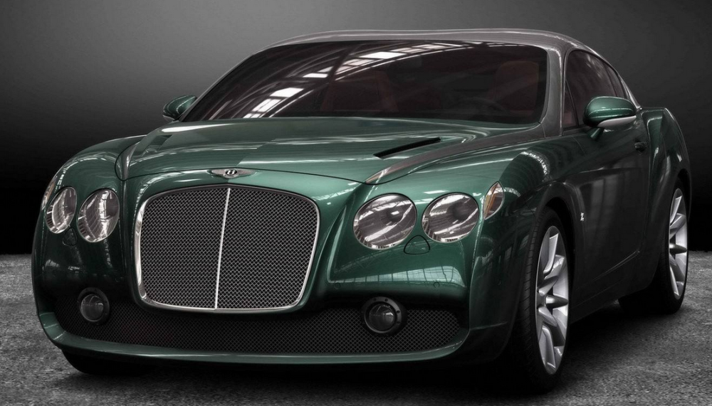 90后集团千金开宾利出行,"银翼灰"车漆,落地400万