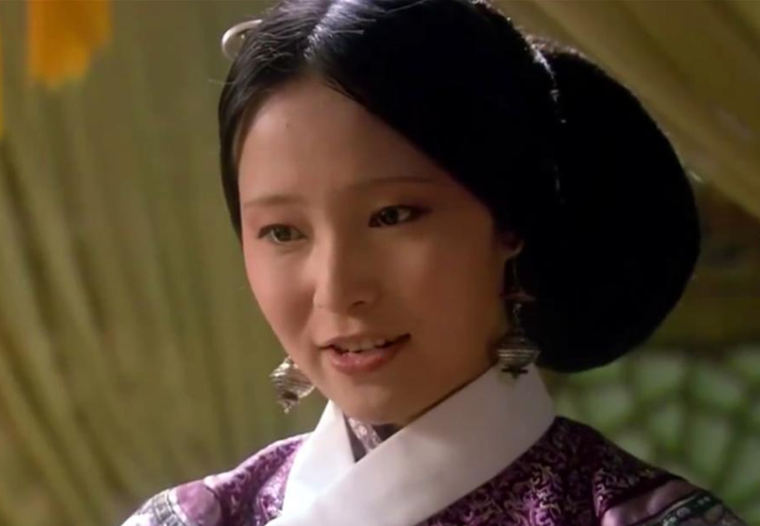 甄嬛传:剪秋的聪明和迂腐,其实她远远比皇后,还要聪明十倍!