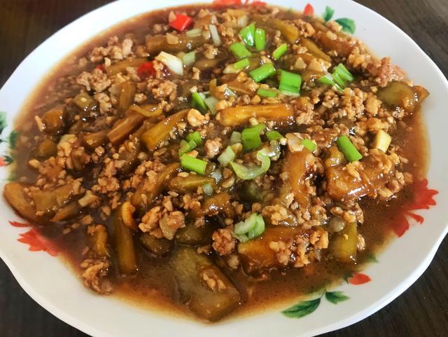 家常肉末茄子做法汤汁拌米饭儿子连吃2碗不够又香又下饭