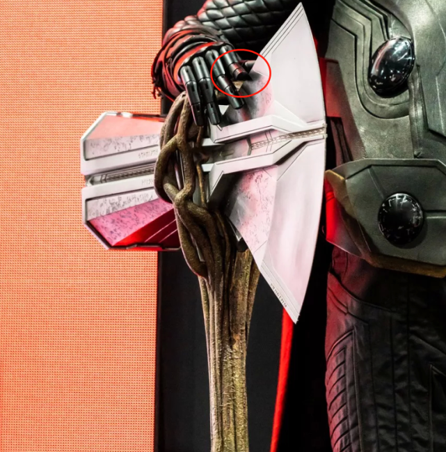 复联四终局之战有多残酷遗落在战场的道具见证灭霸的正义