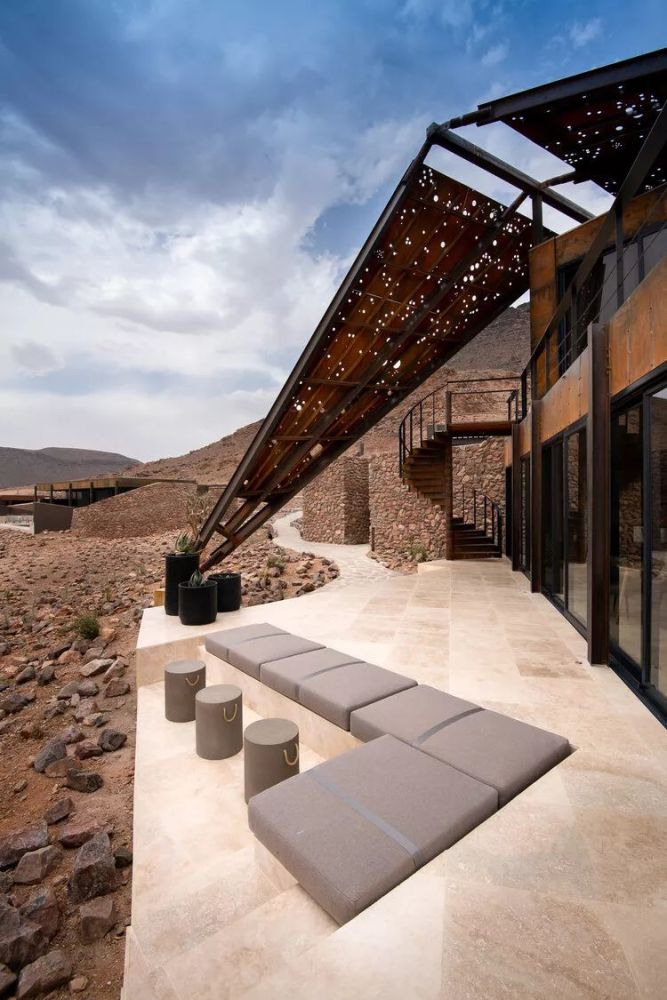 野奢风∣沙漠里的酒店