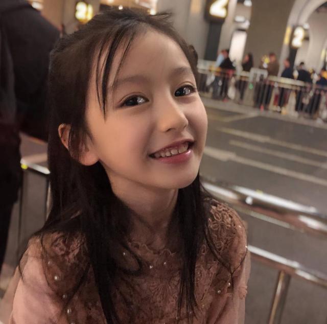 林心如"豪养"女儿,年仅3岁身价超过百亿,富养级别远超王诗龄_腾讯新闻