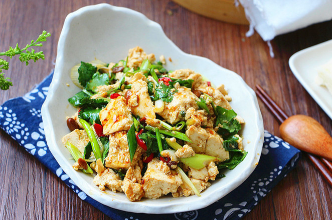 豆腐和此绝配,拌一拌鲜香嫩滑,做一盘连汤汁都不剩,便宜又营养