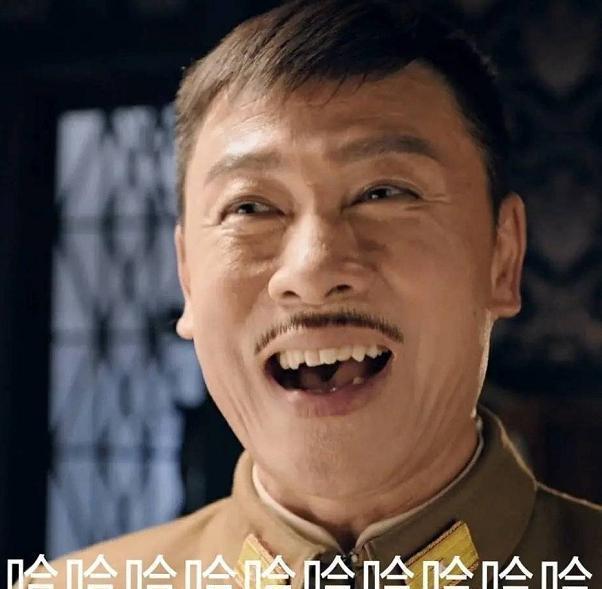 之所以强调"可爱"这个词,是因为胡亚捷正是凭借这两个字迅速圈粉,在一