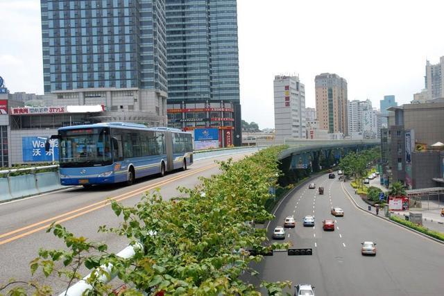 外来游客赴福建旅游,为何喜欢去厦门?这些优势福州,泉州比不上