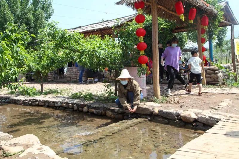 井陉北防口豌豆农庄居家出游首选之地