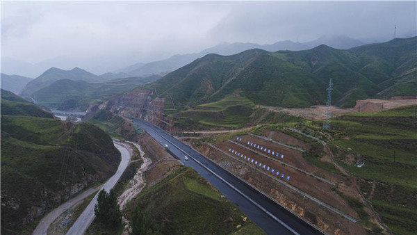 山西省内第一个一级公路bot项目国道108线神堂堡至砂河段通车运营