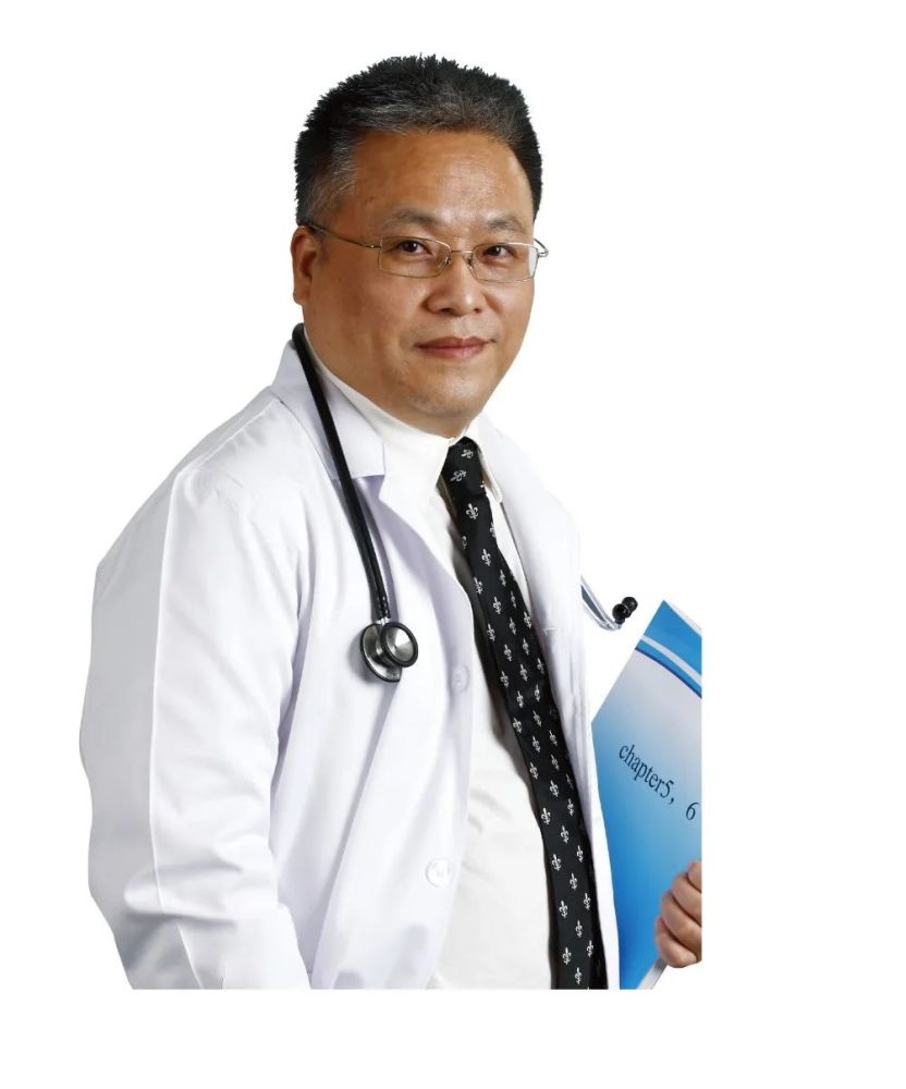 曾小峰十年磨一剑发挥我国狼疮治疗的硬核力量