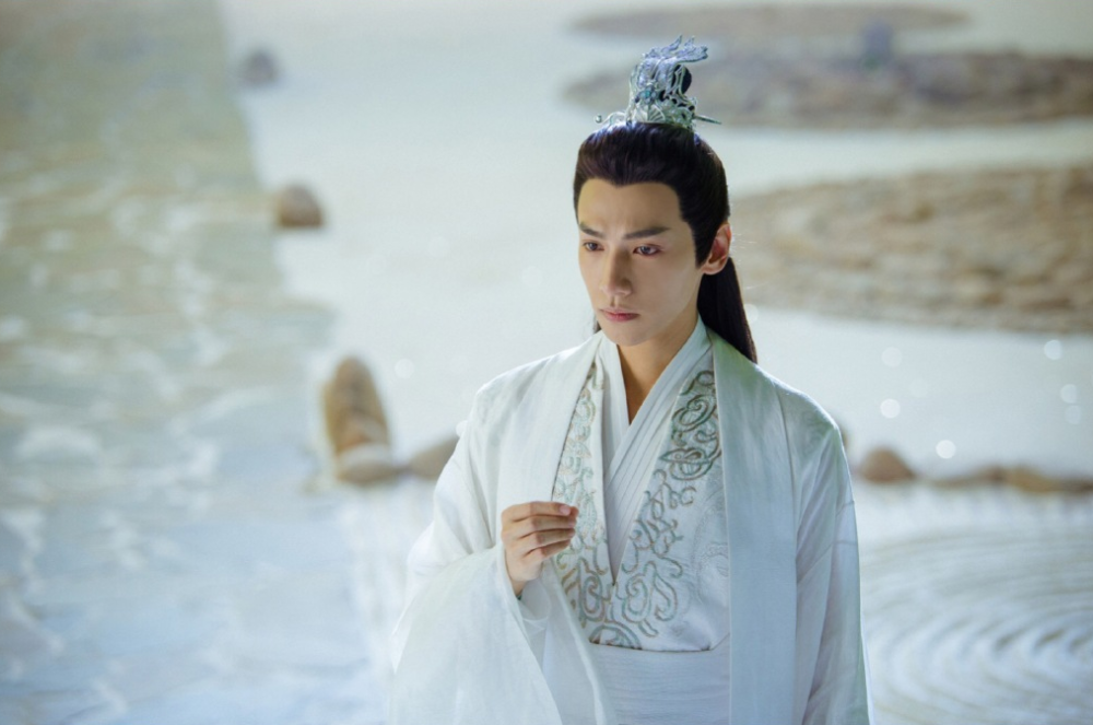 粉丝自制《皓衣行》罗云熙宣传照,画风和创意够绝!