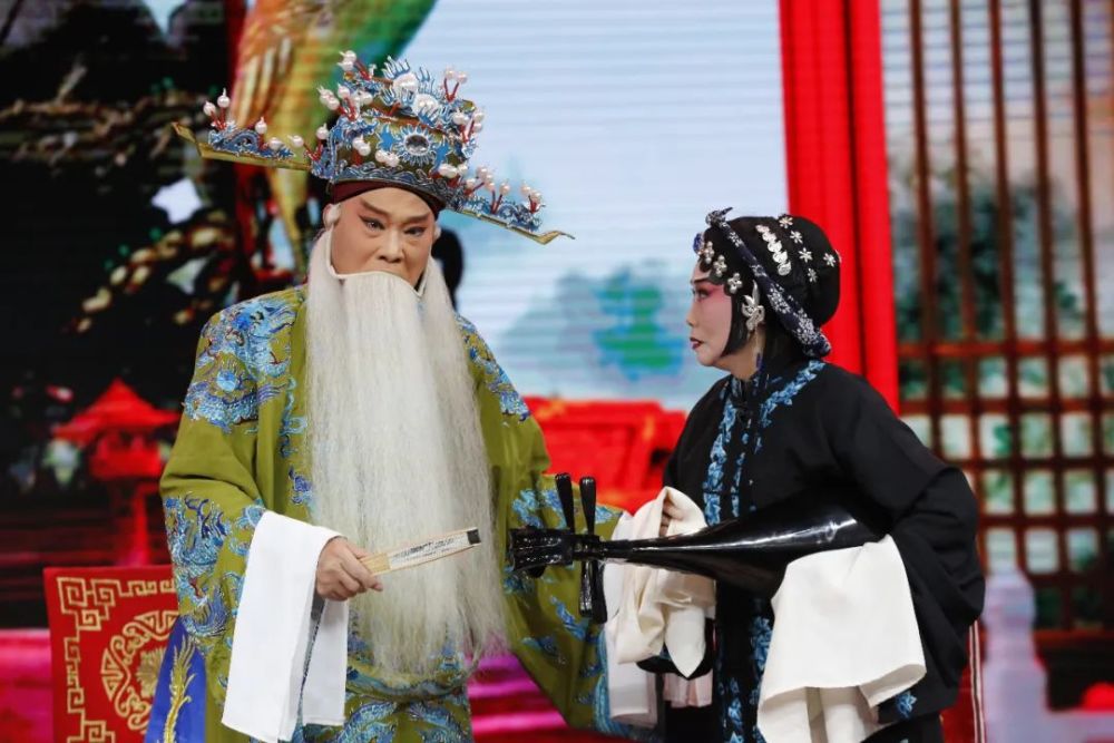 一出大戏收官之作,小岳岳携众明星与您相约《铡美案!
