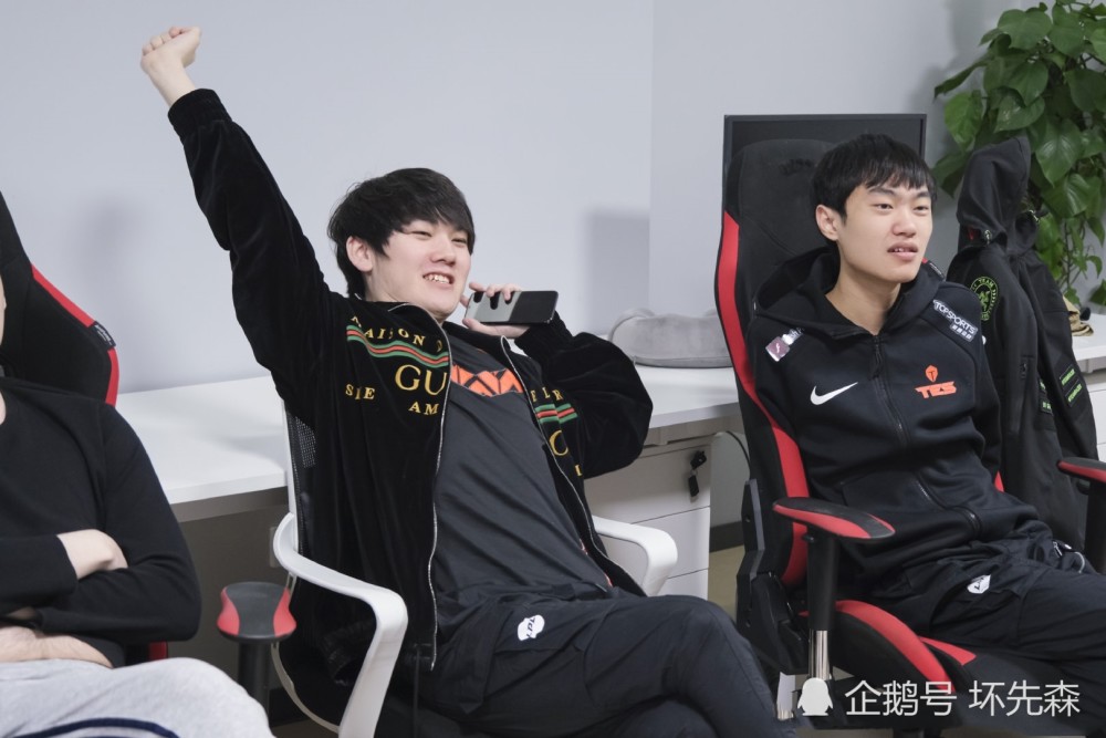 电竞比分大事件：JackeyLove事件仍未结束，TES与iG知情人先后发声