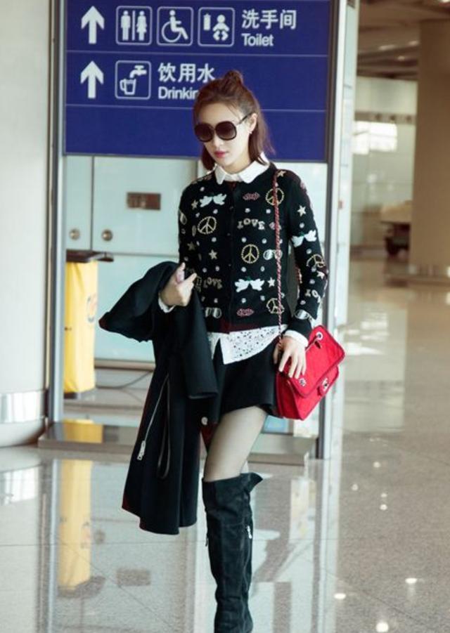 甘婷婷不愧"最美潘金莲",穿"二分裤"披毛毯,一双牛奶腿太吸睛