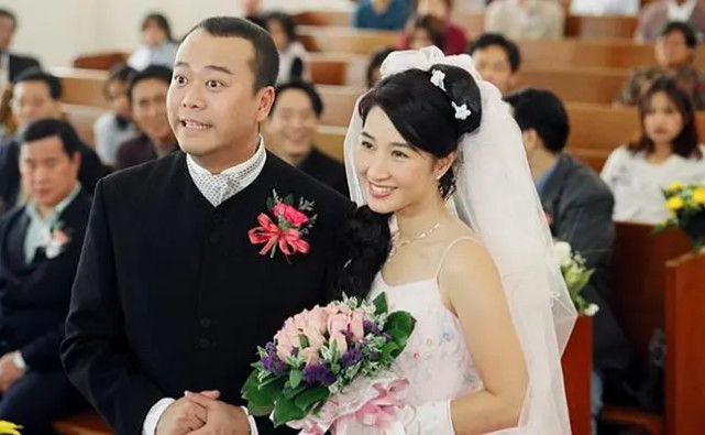 28年前这部经典剧男主换了4个女朋友他的侄女一生多波多折