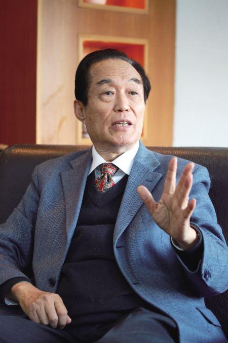 朱三太子拥有啥实力折磨清朝三代皇帝阎崇年他可怕不在武力