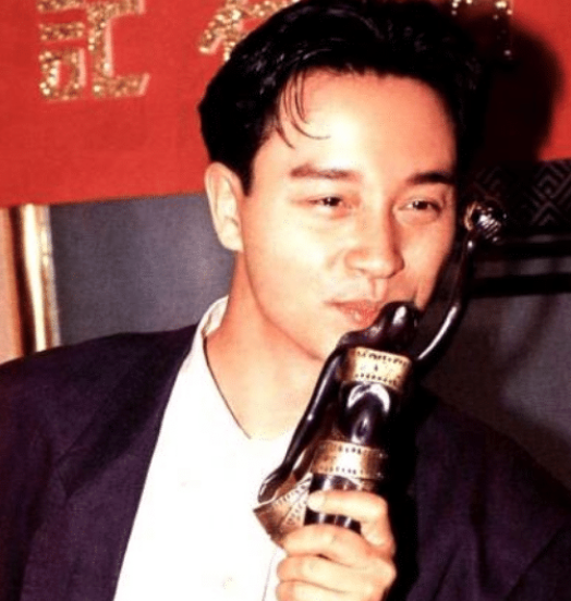 香港影帝排行榜_香港“影帝”之间大排名,最后一位:有他在,没人敢称第一!
