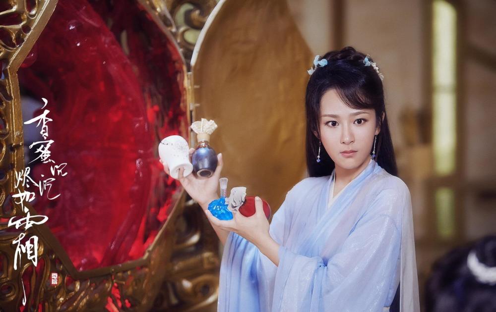 《香蜜沉沉烬如霜》中仙气飘飘花神之女锦觅的古装造型图片大全_腾讯