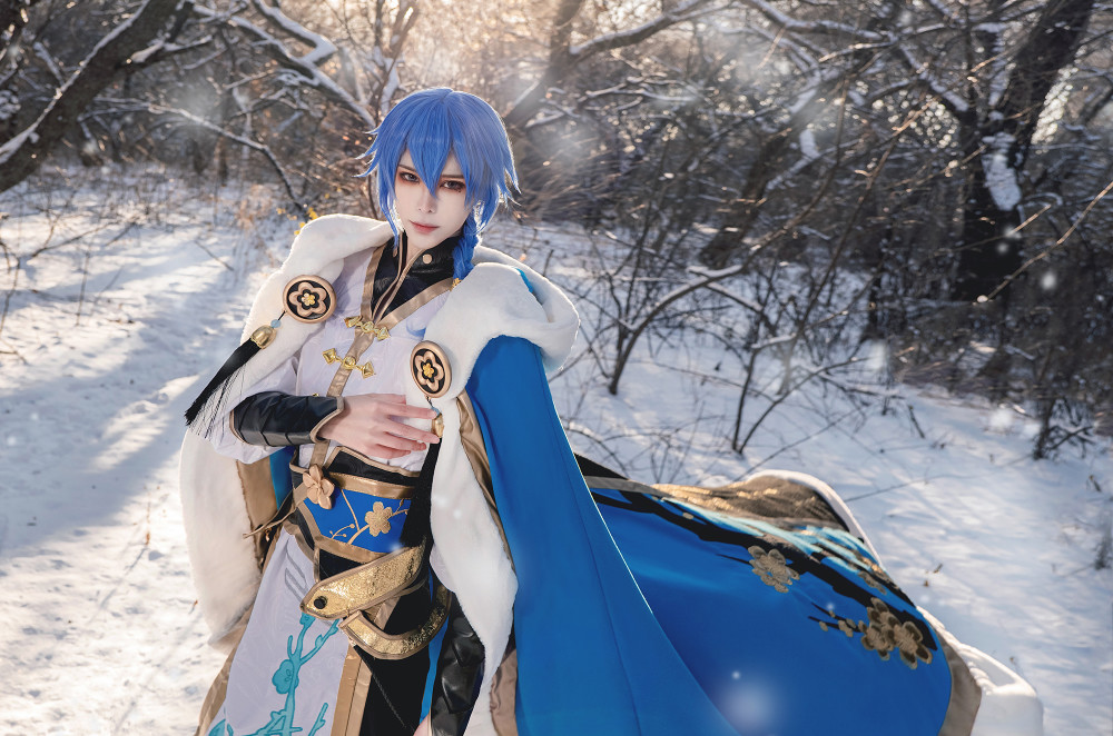 于是我给大家带来了一组非常棒的精品cosplay作品《王者荣耀》弈星