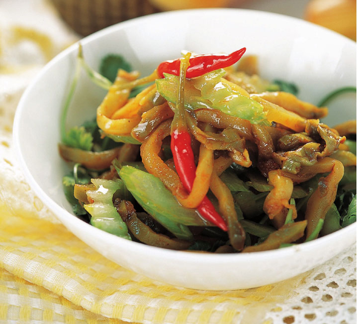 夏天天热口干,这6道凉菜生津解暑,隔三差五吃开胃又养生