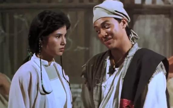 算是季天笙的师妹了,两人一同合作过《火烧红莲寺》和《小醉拳》