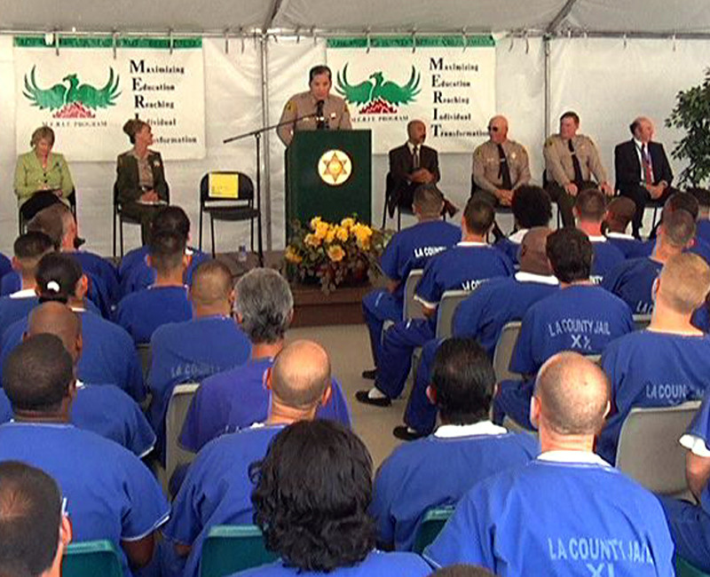 美国多名囚犯为获释故意聚集以感染新冠，一周后20多人真感染了-WordPress极简博客