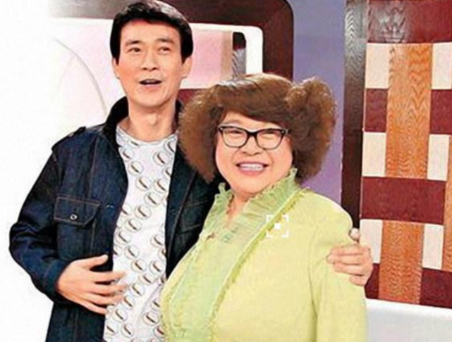 在沈殿霞葬礼上怒斥郑少秋,向华强都惧怕他三分