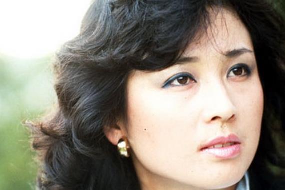 韩惠淑年轻时美到窒息 出演爱在何方走红 为照顾4个妹妹终身未婚