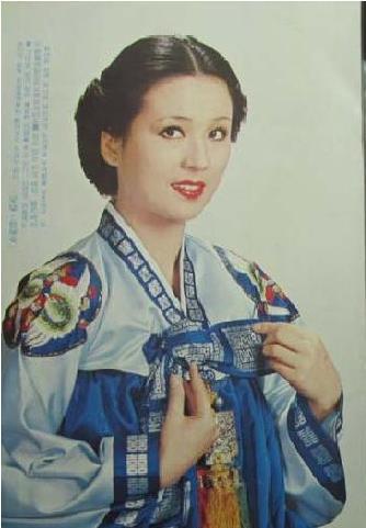 韩惠淑年轻时美到窒息 出演爱在何方走红 为照顾4个妹妹终身未婚