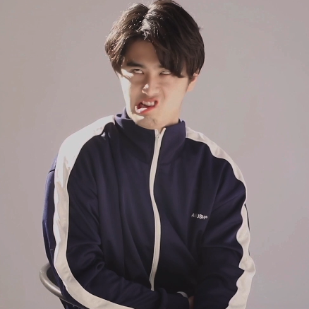 请多指教罐头君刘奕畅不去幻想一夜成名高能rap在线花式安利