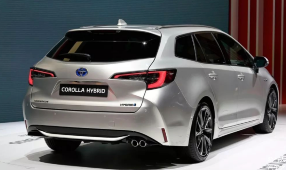 丰田又甩出7座版卡罗拉旅行版要火若12w上市要啥轩逸