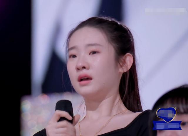 像是张艺凡和孙如云等实力不强甚至是垫底的选手,她们却能因为有较好