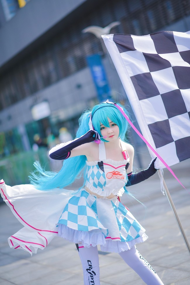 漫展场照赛车初音未来cosplay正片