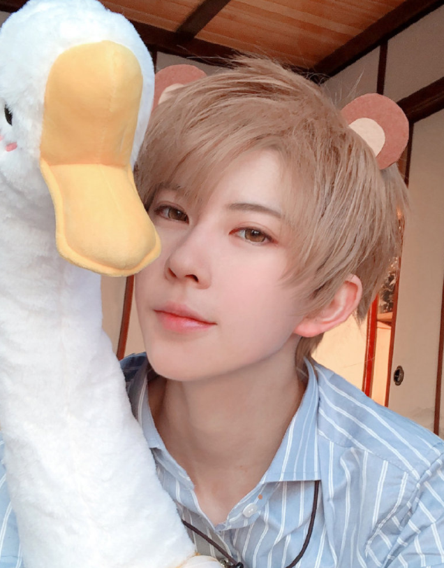 "男装大佬"熊祁向广大网友征婚,择偶标准令人心动,粉丝坐不住了