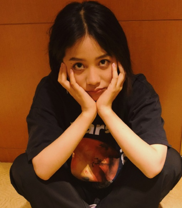 李婷婷军训照流出素颜宛若清纯女神终于明白杨幂为何签她了