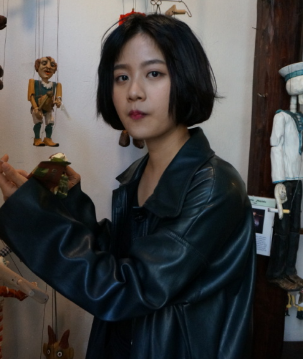 李婷婷军训照流出素颜宛若清纯女神终于明白杨幂为何签她了