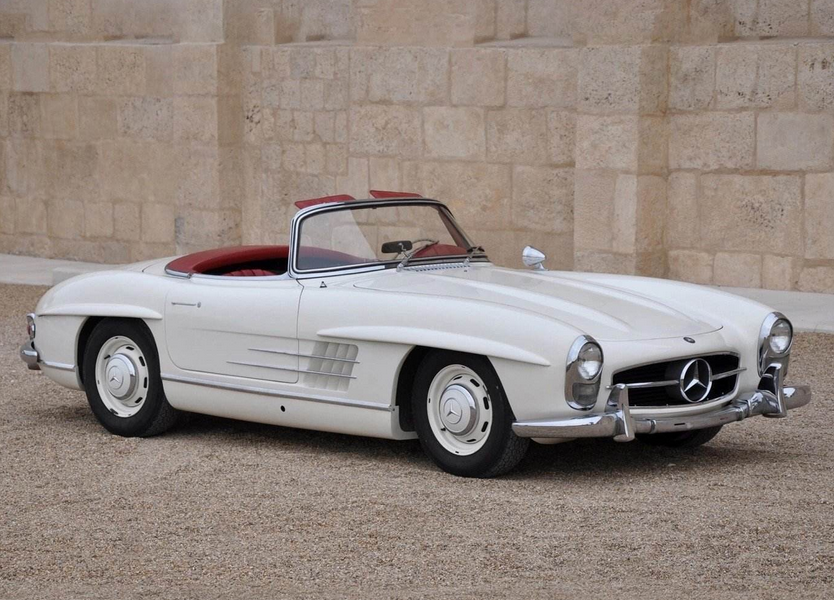 加油遇到62年老奔驰,出3000万收购被拒,车主:就这,还是省省吧