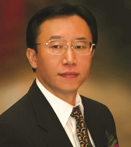 李爱庆,出生于1959年,曾任北京市国有资产经营有限责任公司党委书记