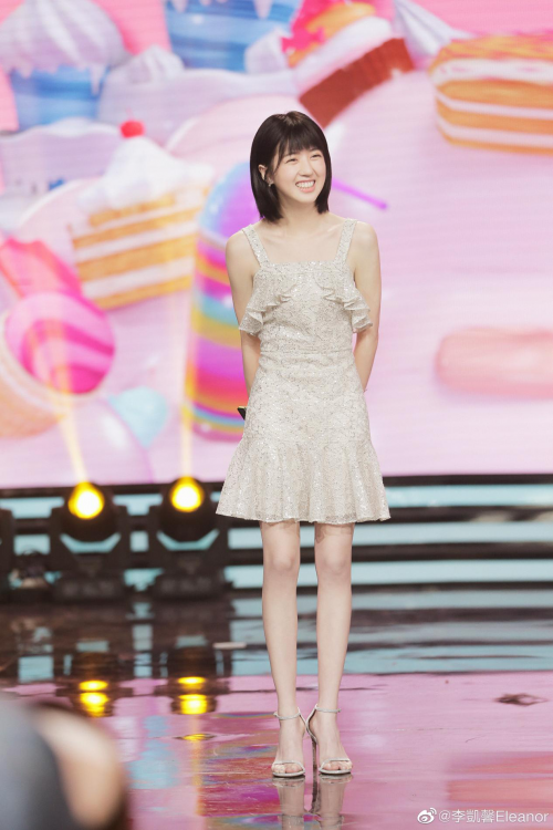 新版聂小倩竟然就是那个跟王一博约会吃饭说"你是我的菜"的女孩